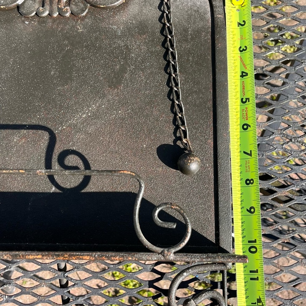 Vintage Metal Book Stand - Picture 8 of 11